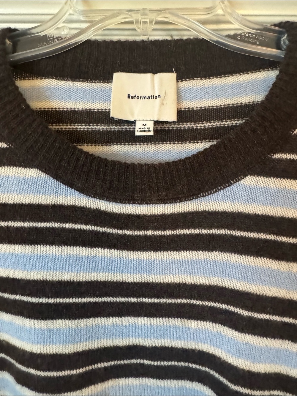 Reformation Cashmere Boyfriend Sweater sz Medium - Picture 6 of 7